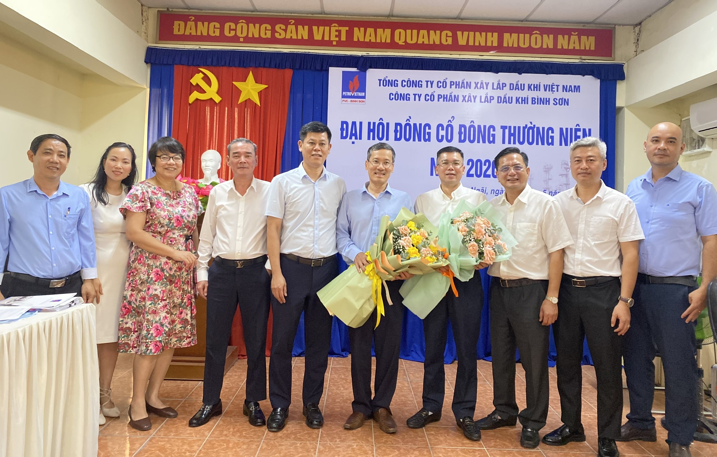TANG HOA THOI TV HDQT
