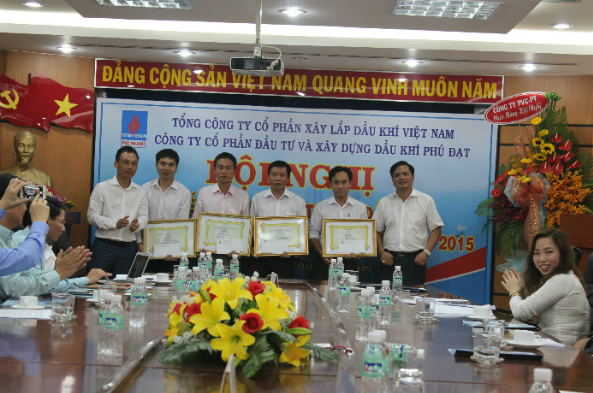 PVC Phú Đạt tổ chức thành công Hội nghị sơ kết 6 thán đầu năm